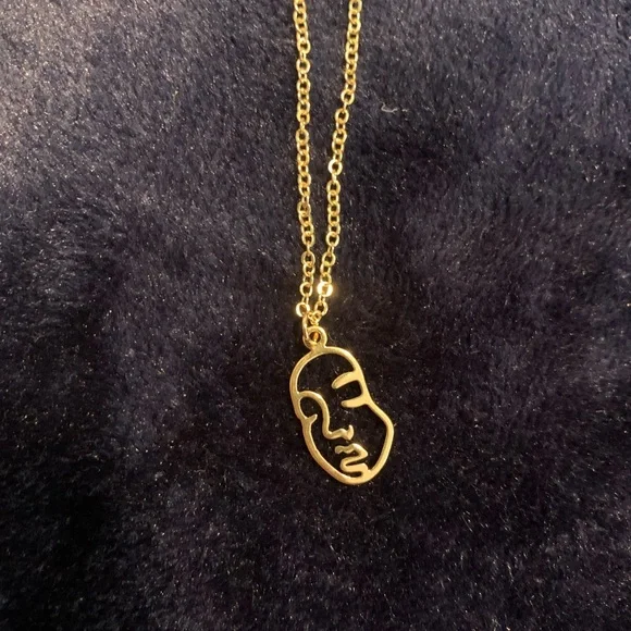 Face charm necklace (18 inches) - Picture 3 of 3